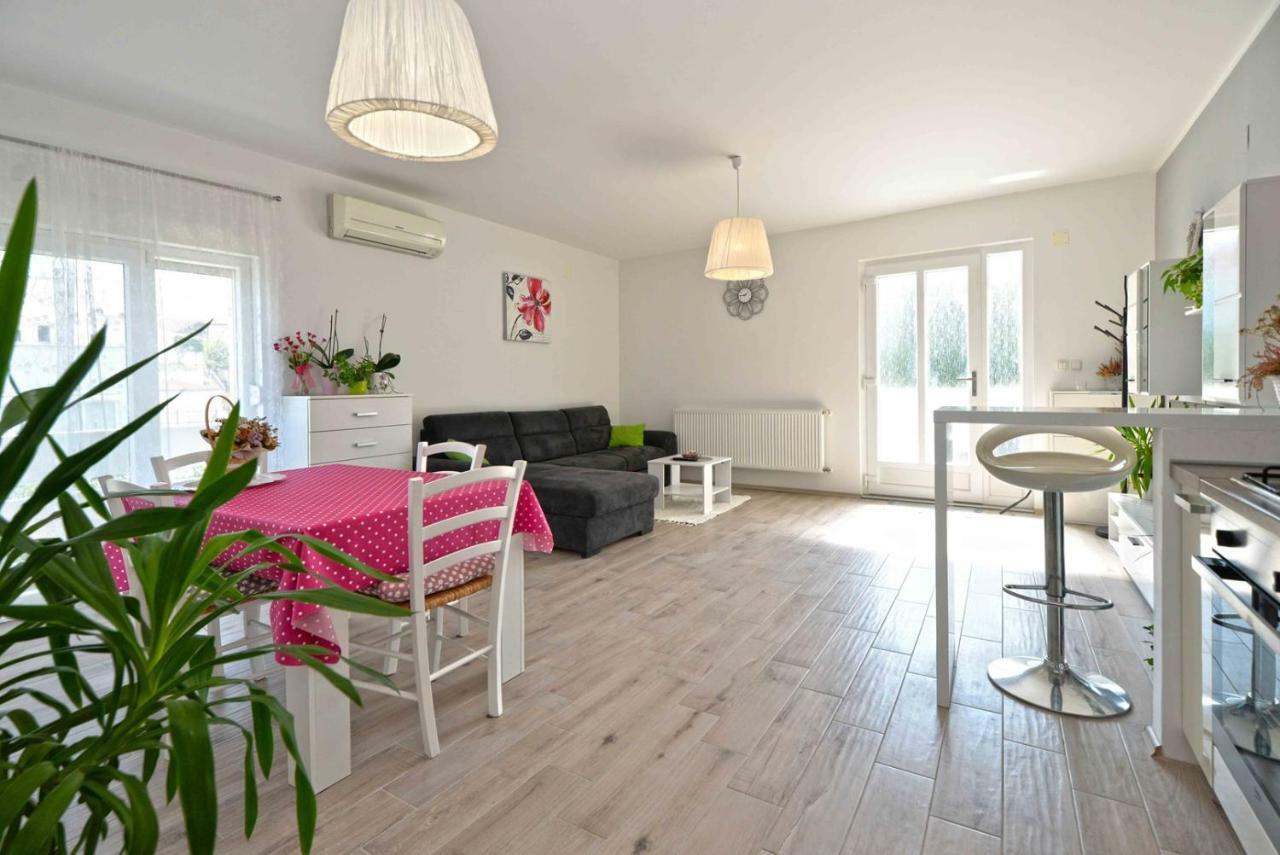 Apartment Kristina Murter Kültér fotó