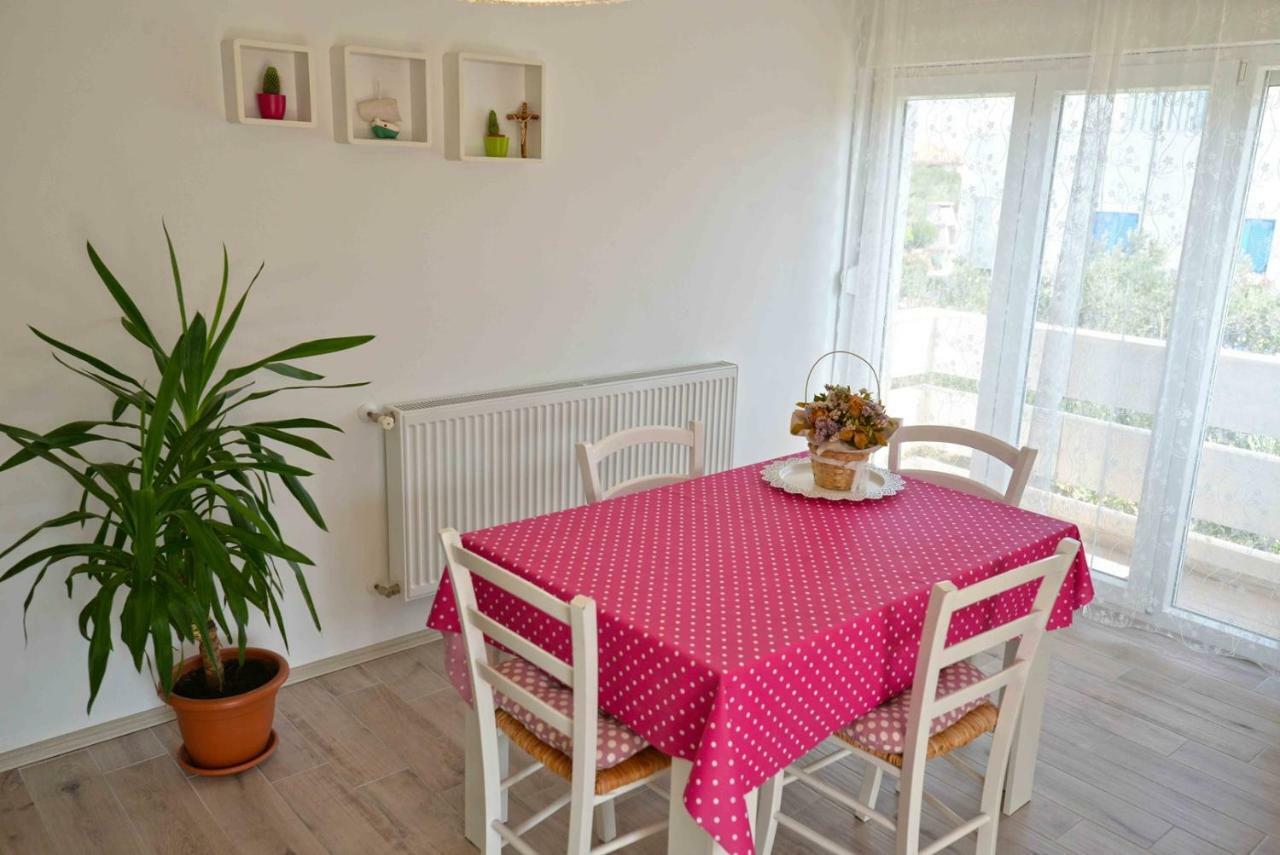 Apartment Kristina Murter Kültér fotó